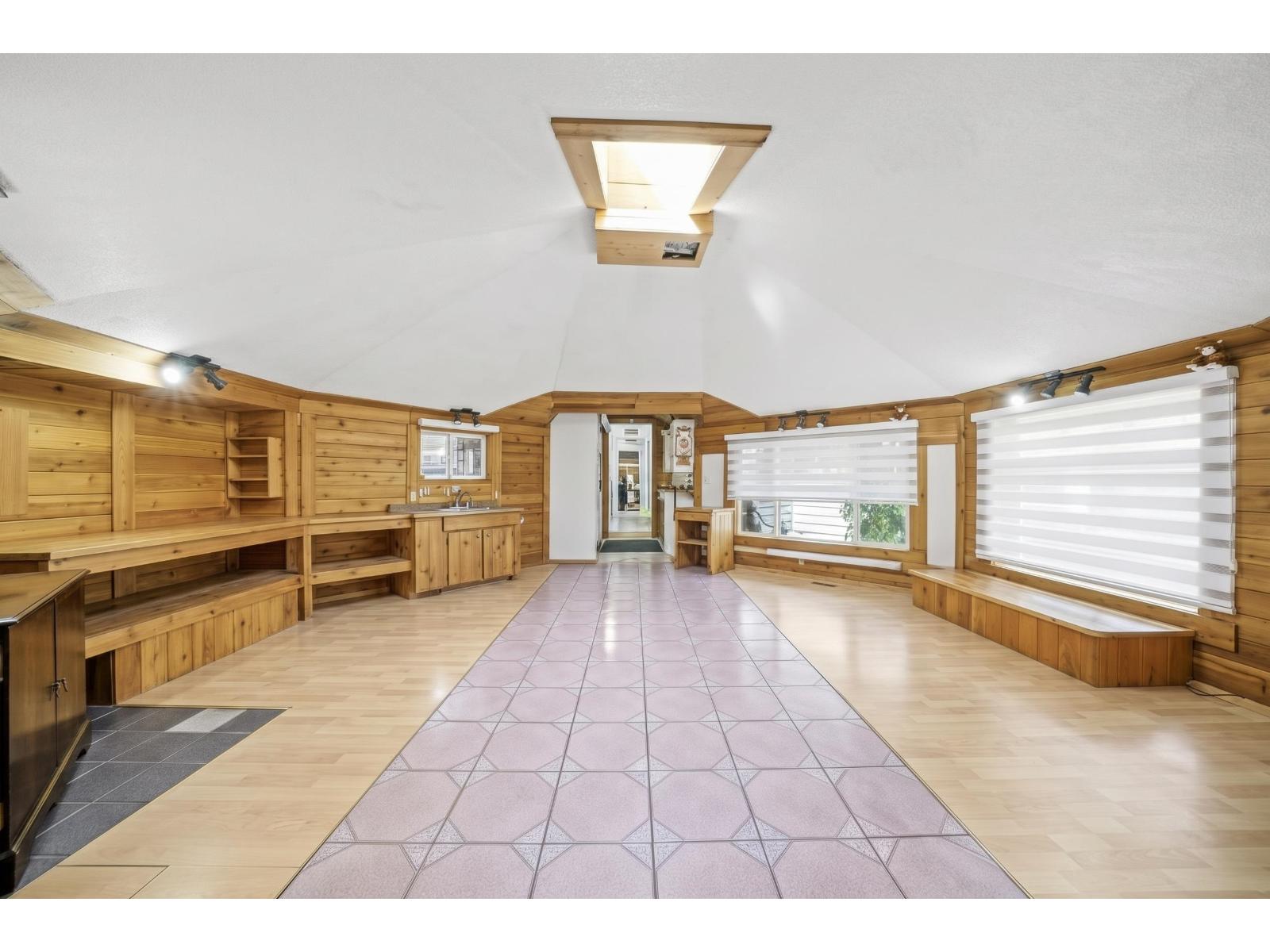 3 Bed, 2 Bath House for Sale in Surrey – 12546 96 AVENUE, Surrey – MLS# R3170455 - Image 6