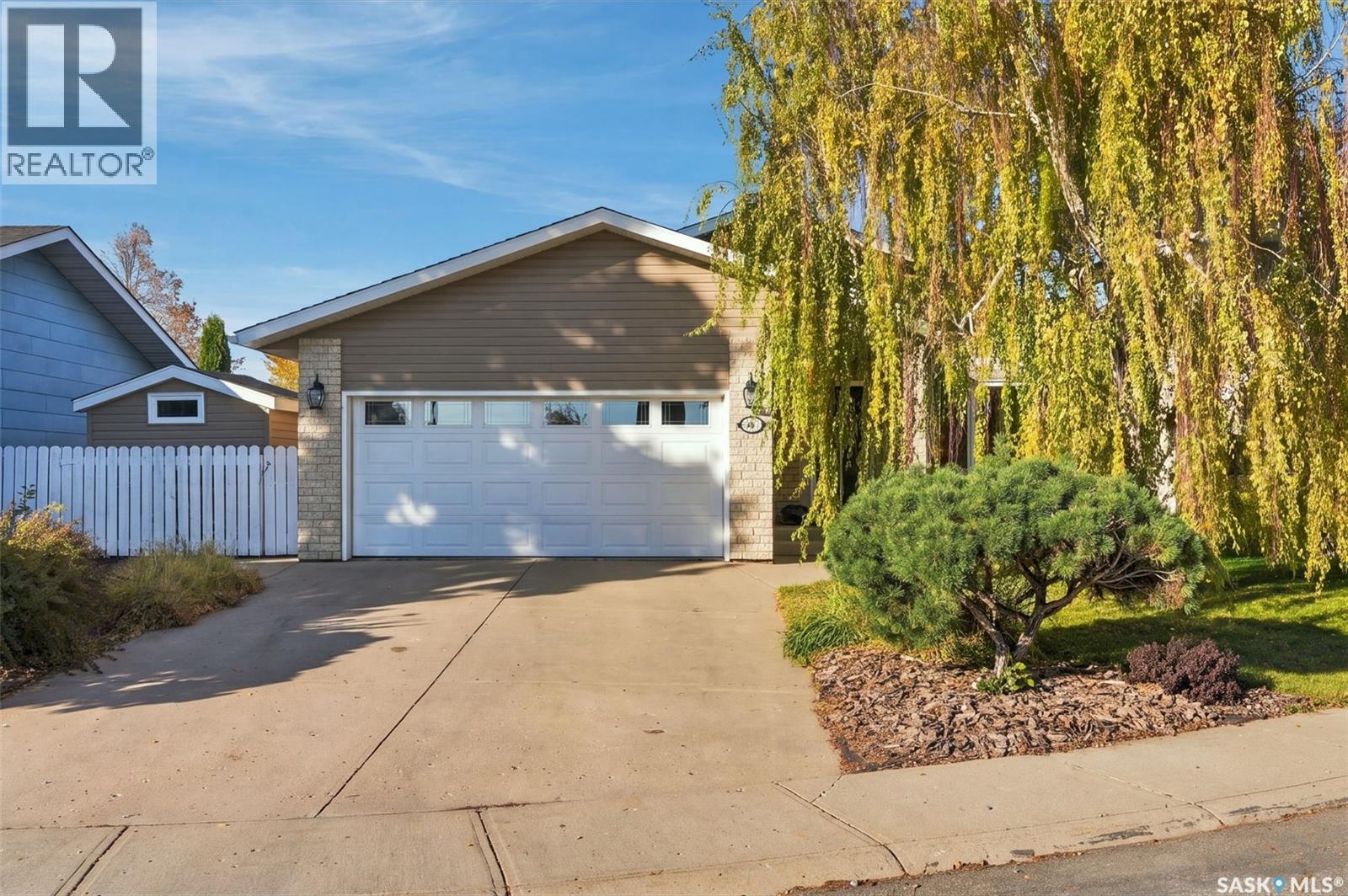 226 Gustin PLACE, Saskatoon — photo 2