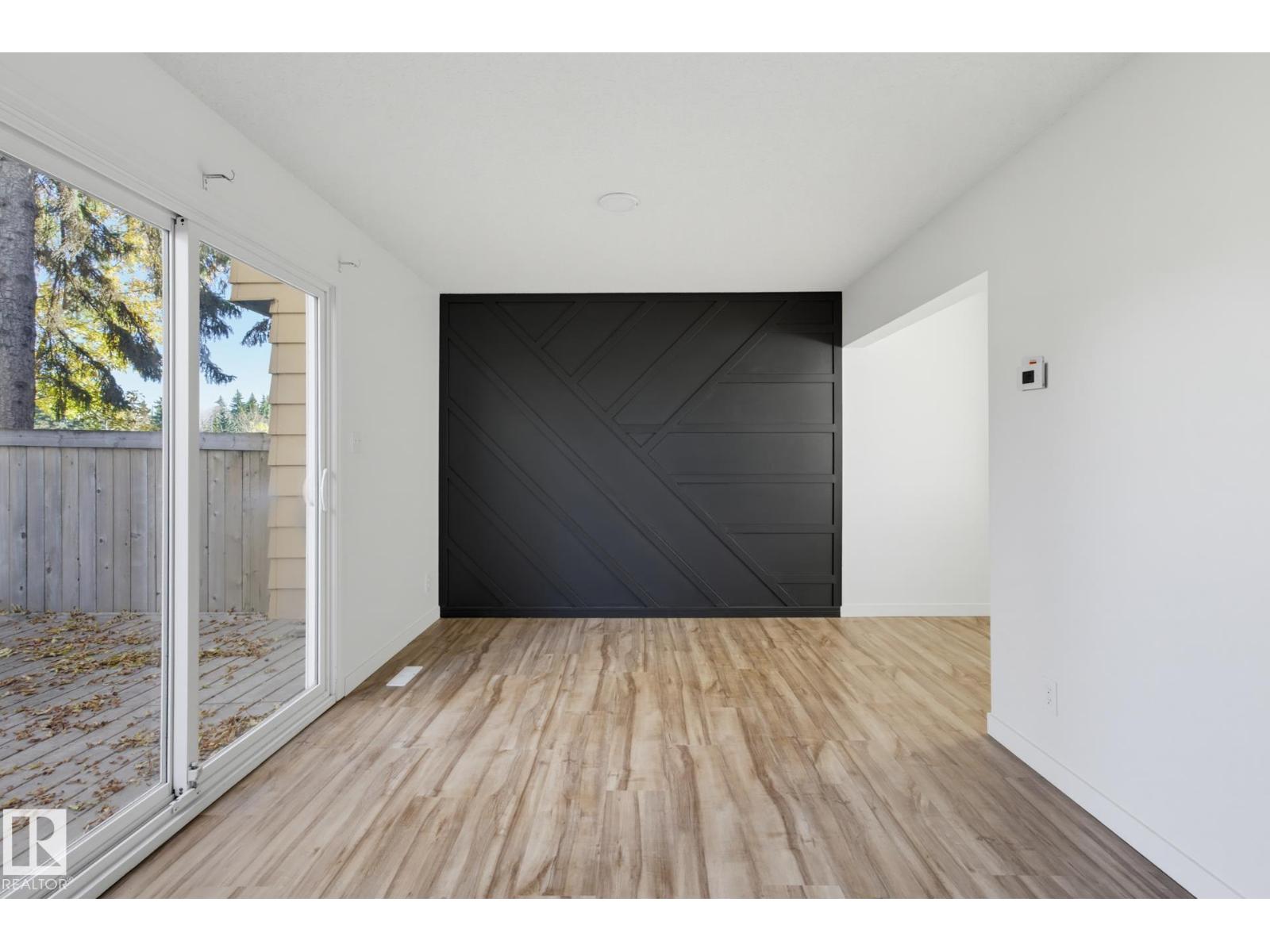 133 WOODSTOCK NW, Edmonton — photo 5