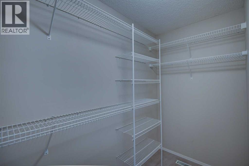 109 Bridlecreek Green SW, Calgary — photo 15