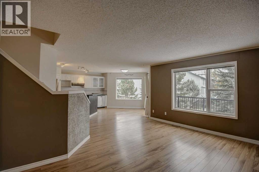 109 Bridlecreek Green SW, Calgary — photo 3
