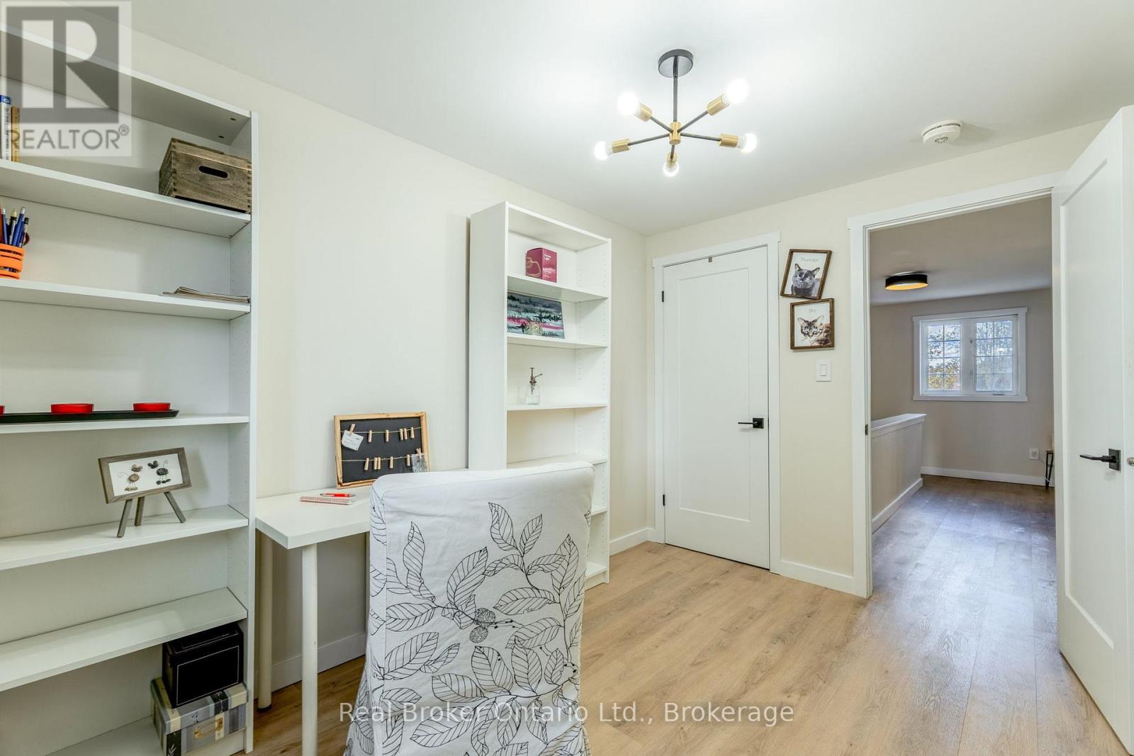 38 Christie Crescent, Barrie photo 13