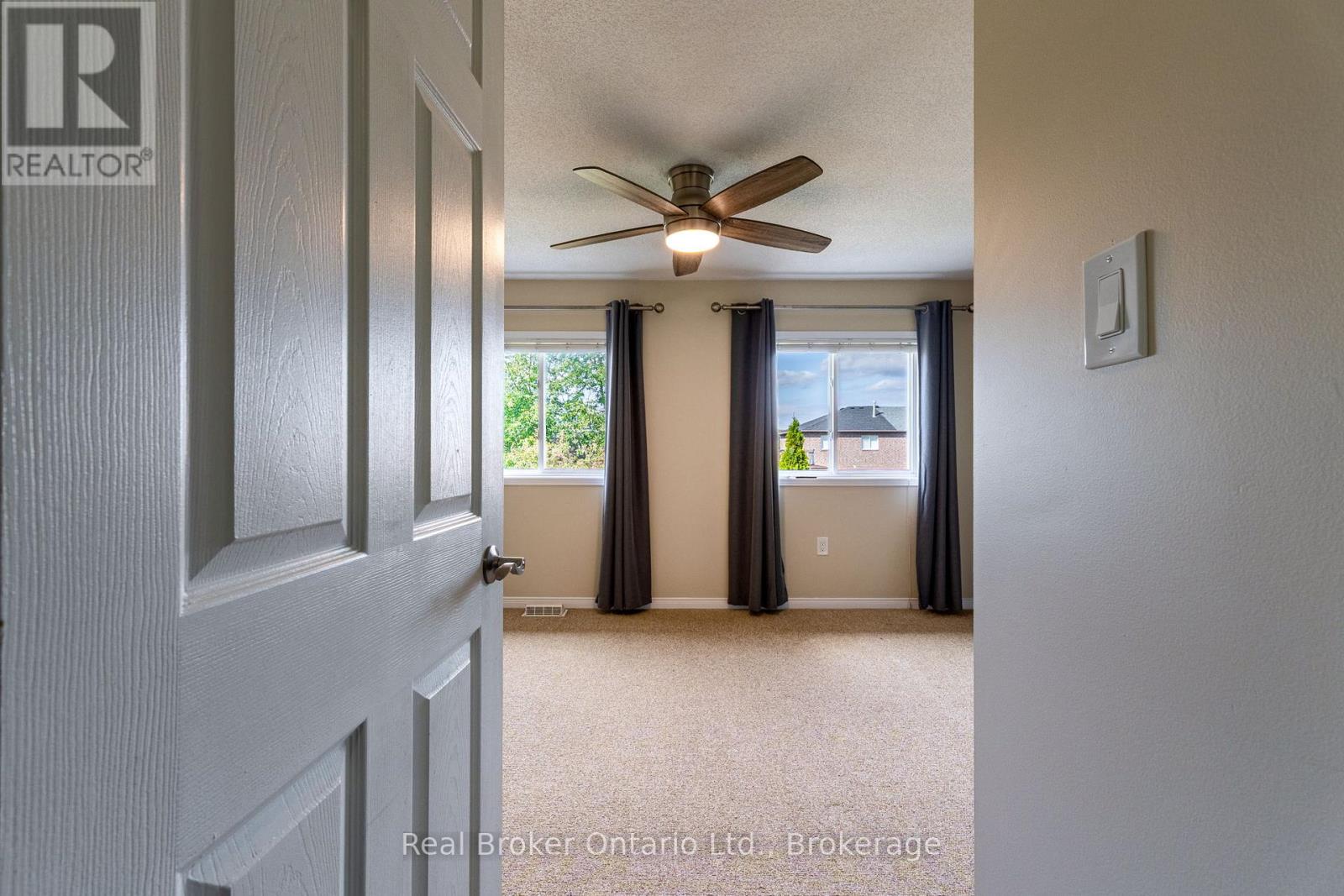 44 MONARCHY STREET, Barrie (Innis-Shore) — photo 12