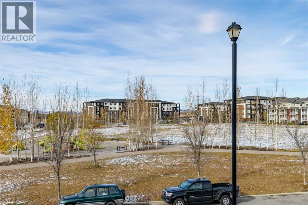 144 CLYDESDALE Way, Cochrane — photo 30