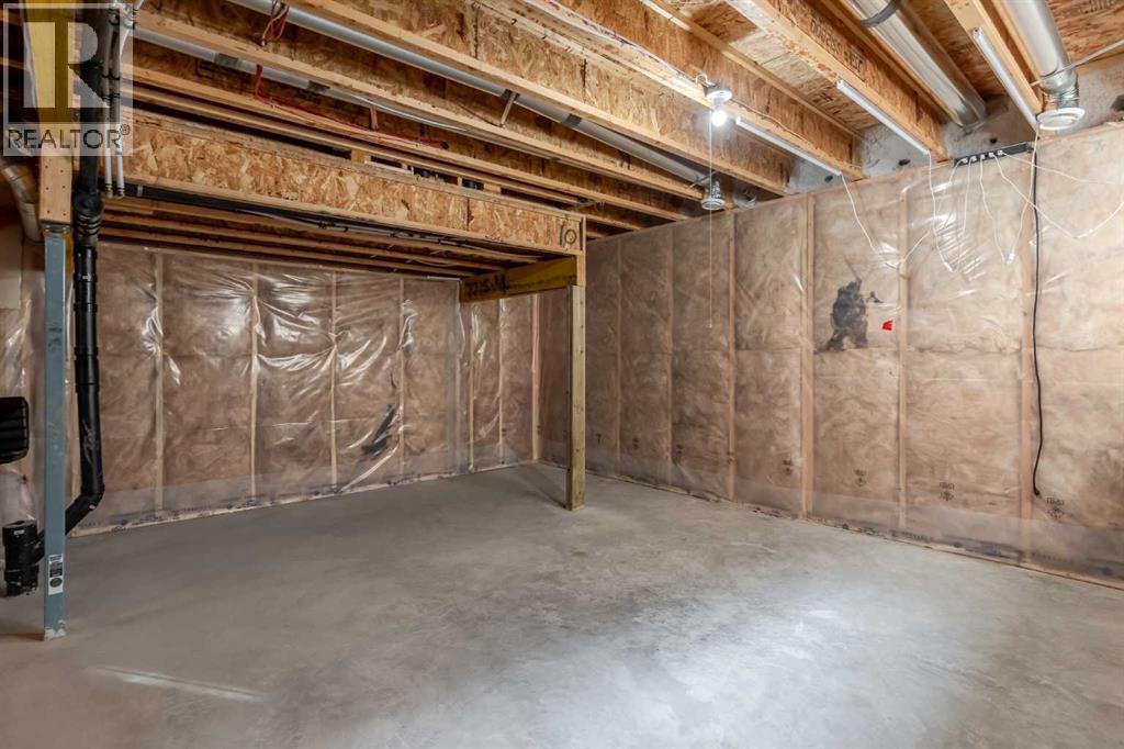 144 CLYDESDALE Way, Cochrane — photo 34