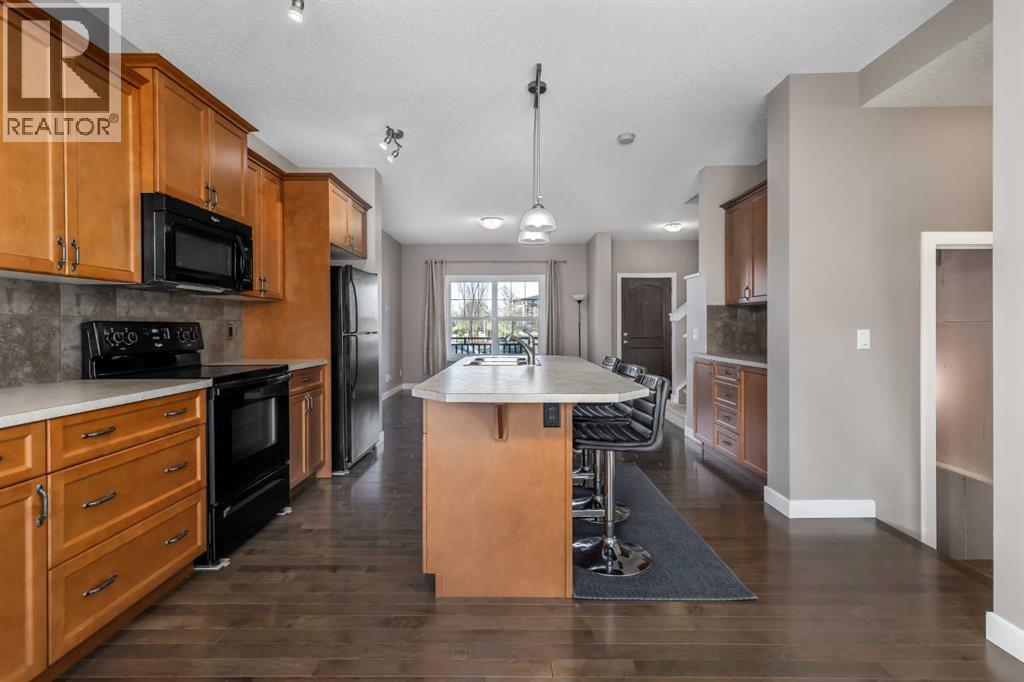 144 CLYDESDALE Way, Cochrane — photo 8