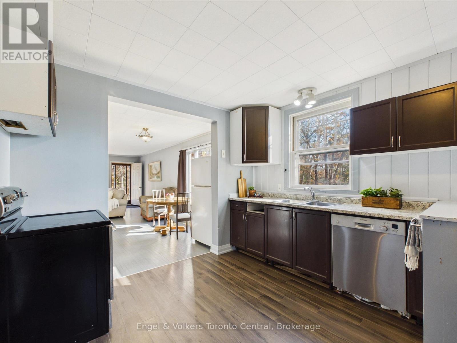 2026 PENINSULA ROAD, Muskoka Lakes (Medora) — photo 12