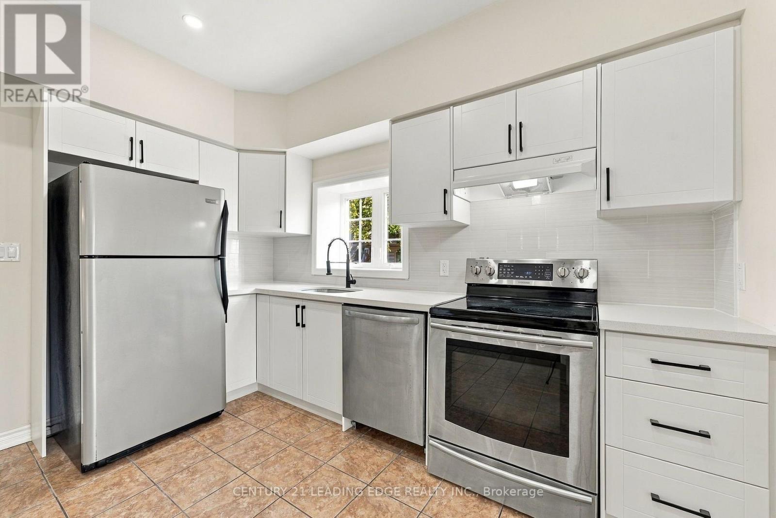 89 PARK ROAD S - 15