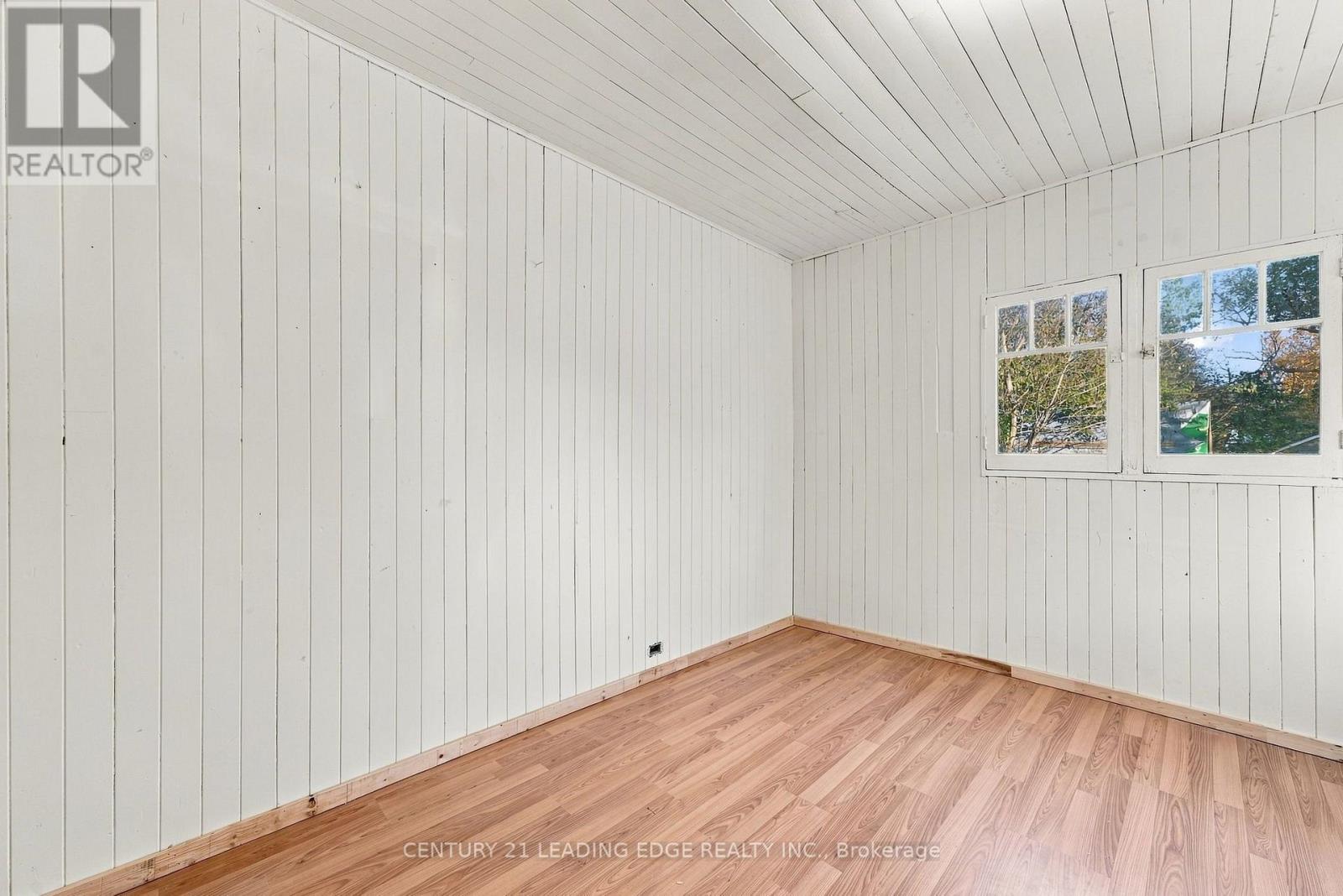 89 PARK ROAD S - 28