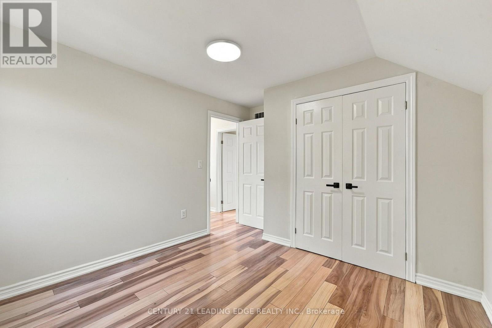 89 PARK ROAD S - 33