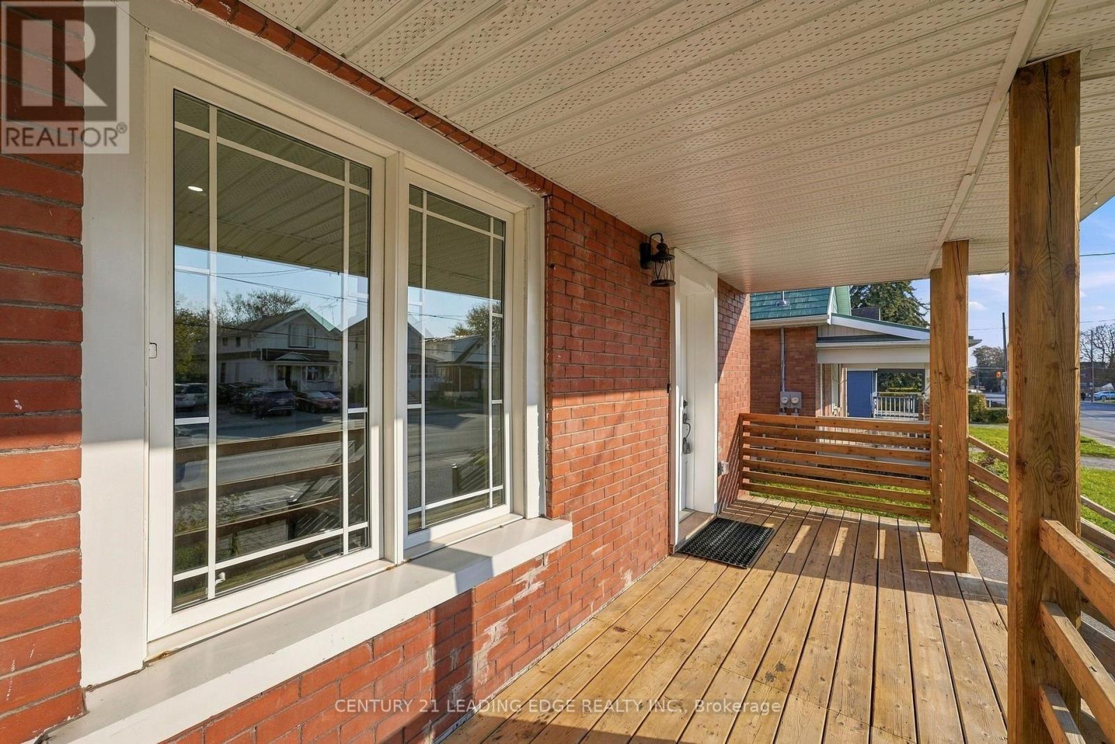 89 PARK ROAD S, Oshawa (Vanier) — photo 9