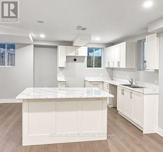 BSMT - 31 EMPIRE DRIVE, Bradford West Gwillimbury (Bradford) — photo 2