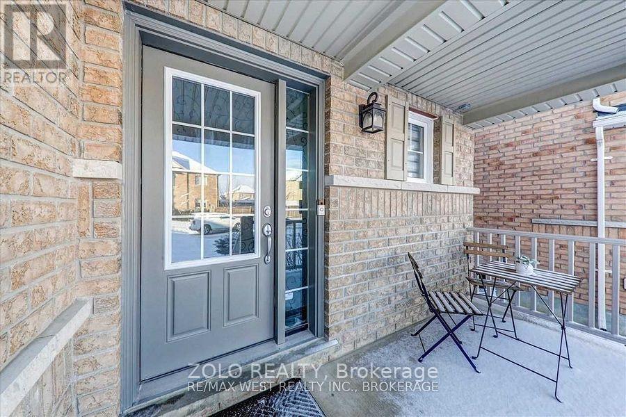 45 LIBERTY CRESCENT, Bradford West Gwillimbury (Bradford) — photo 2