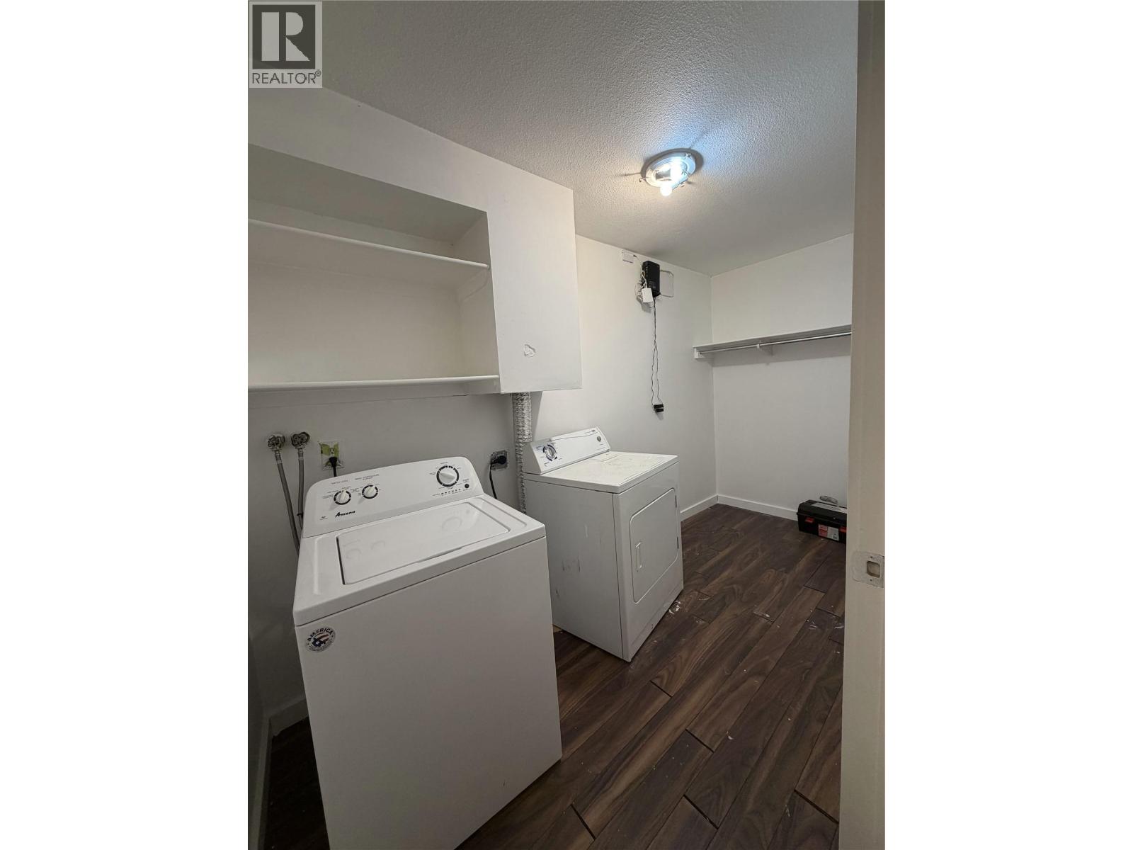 135 3842 Gordon Drive, Kelowna