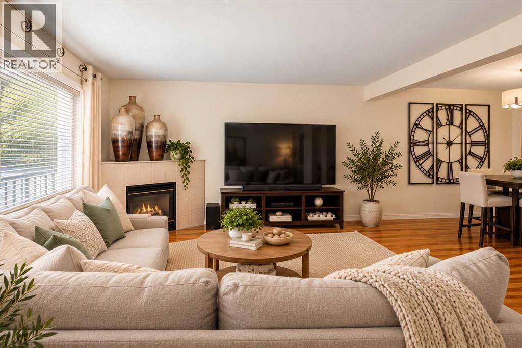 554 Killarney Glen Court SW, Calgary
