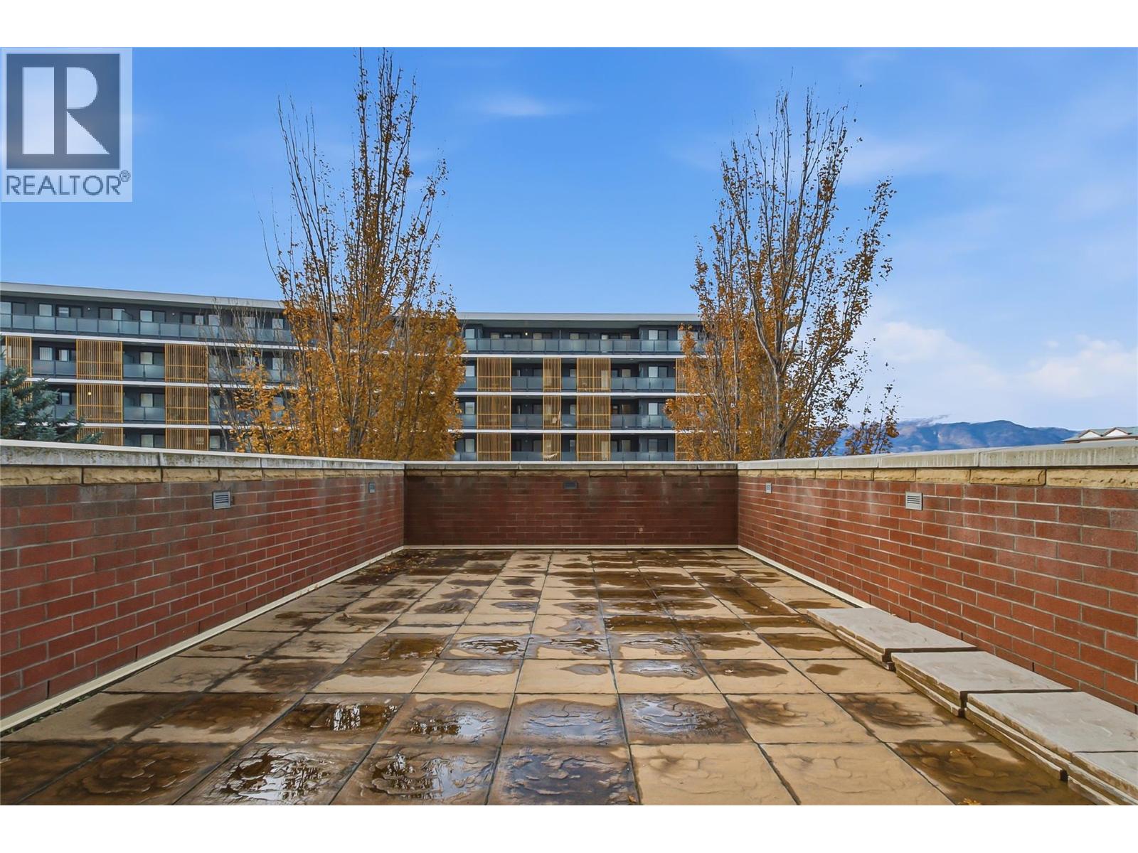 205 1947 Underhill Street, Kelowna