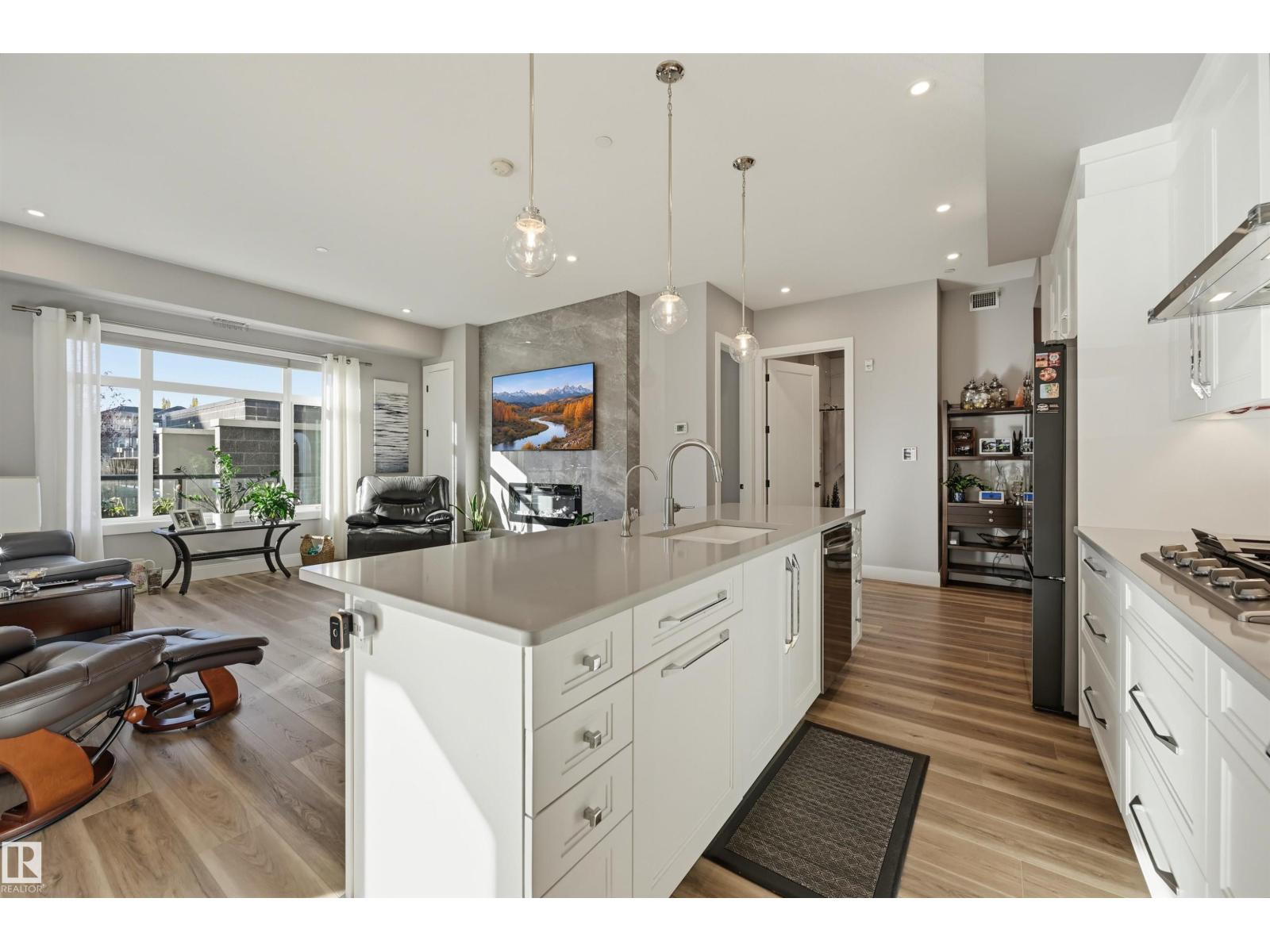#122 7463 May CM NW, Edmonton — photo 15