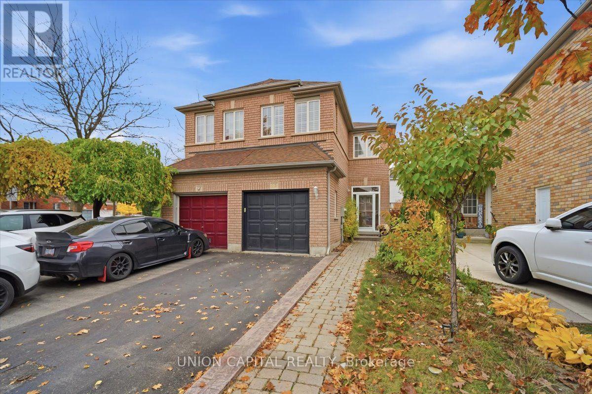 15 HACKBERRY GATE, Brampton (Sandringham-Wellington)