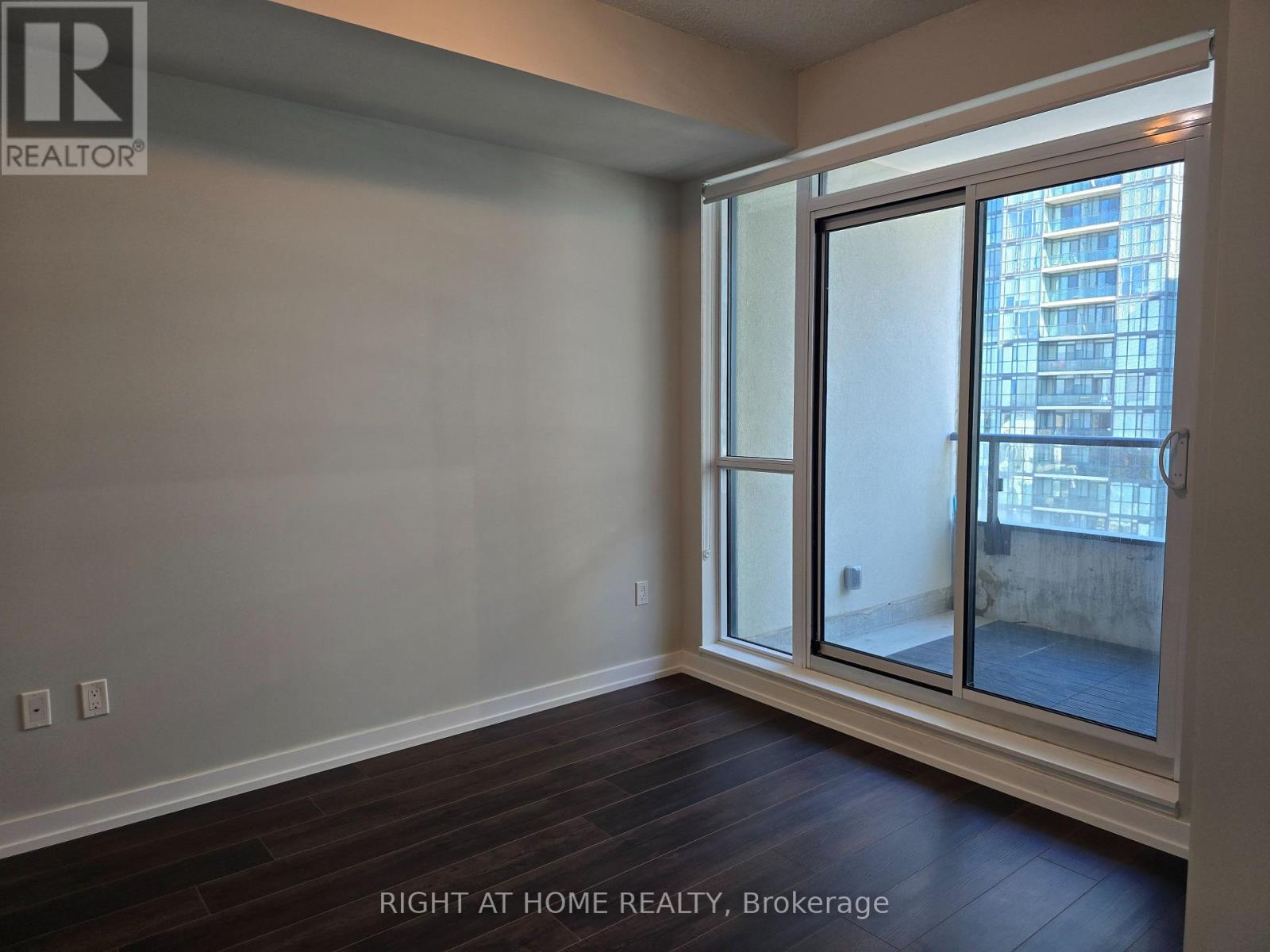 3116 - 4055 PARKSIDE VILLAGE DRIVE, Mississauga (Creditview) — photo 10
