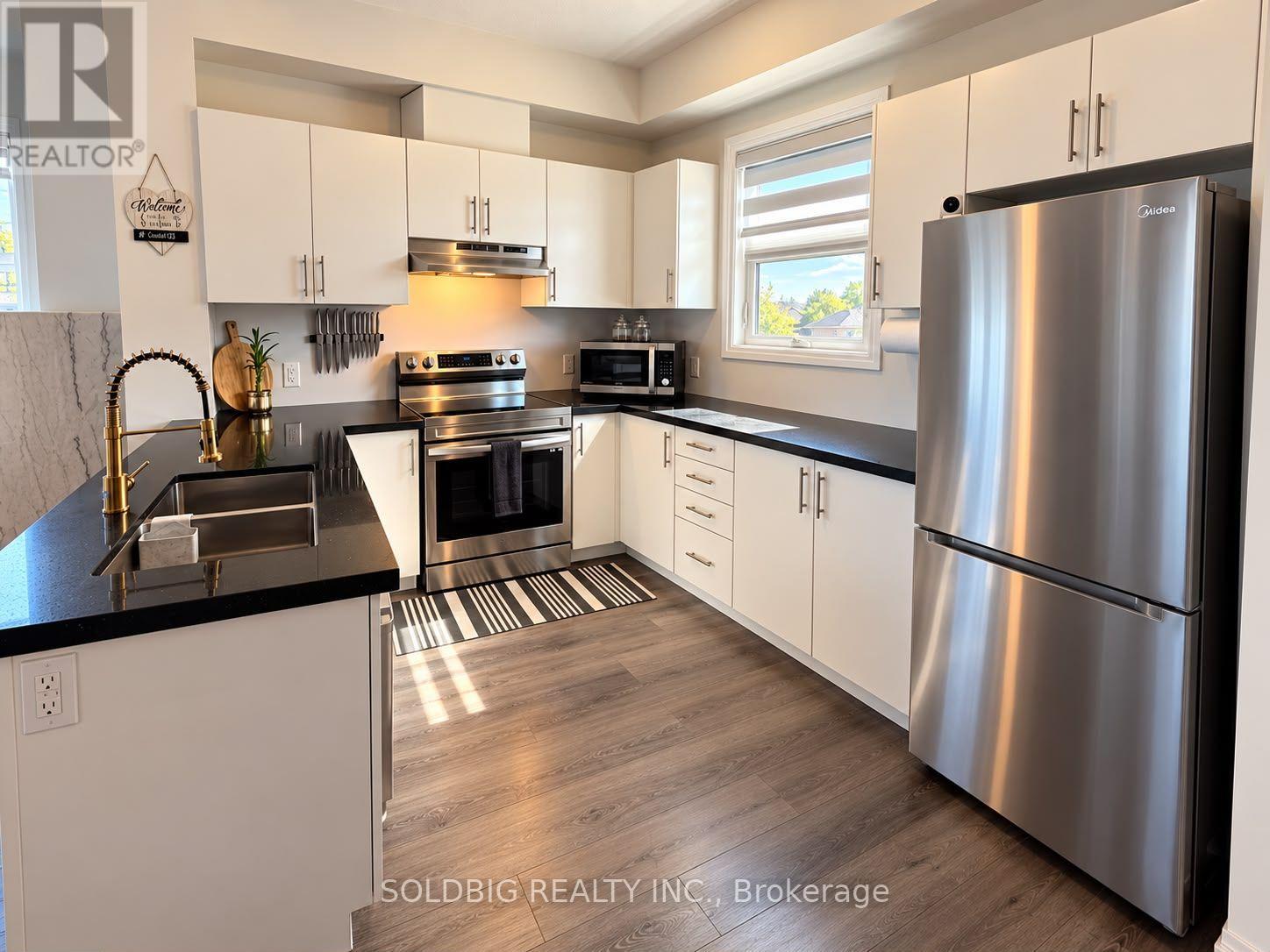 114 - 6705 CROPP STREET, Niagara Falls (Morrison) — photo 2