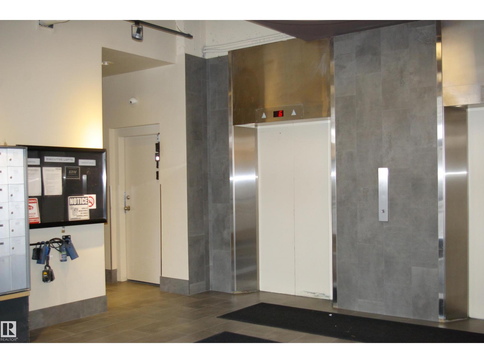 Property photograph 3 for MLS E4514758