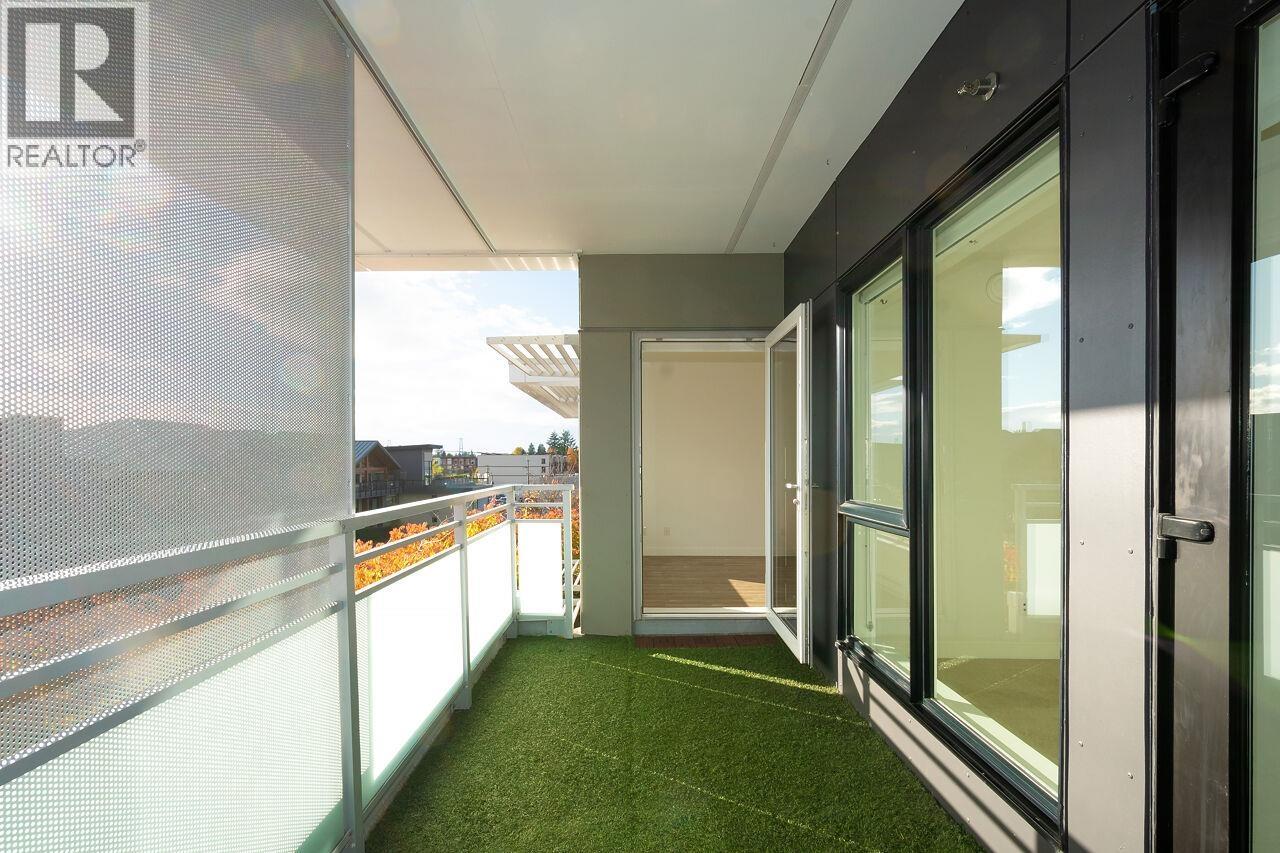 403 1061 Marine Drive, North Vancouver — photo 16