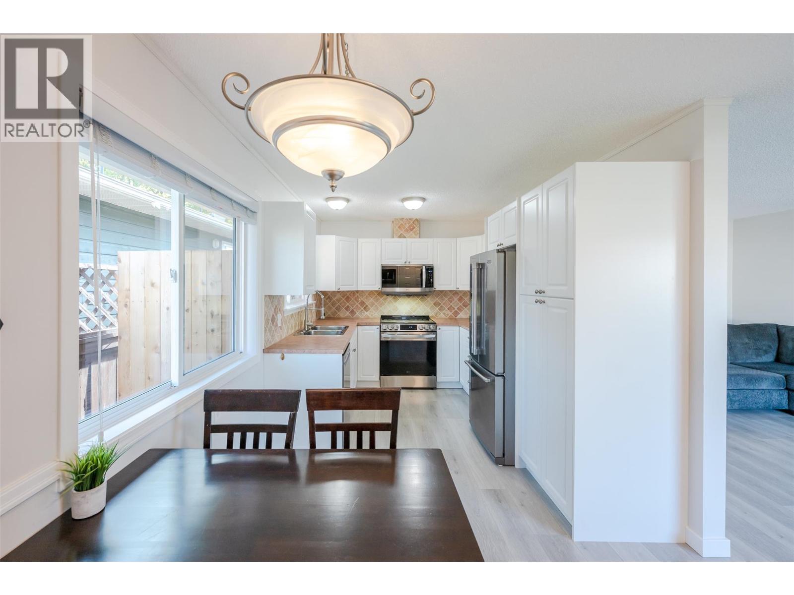 456 Nelson Avenue, Penticton - Image 1