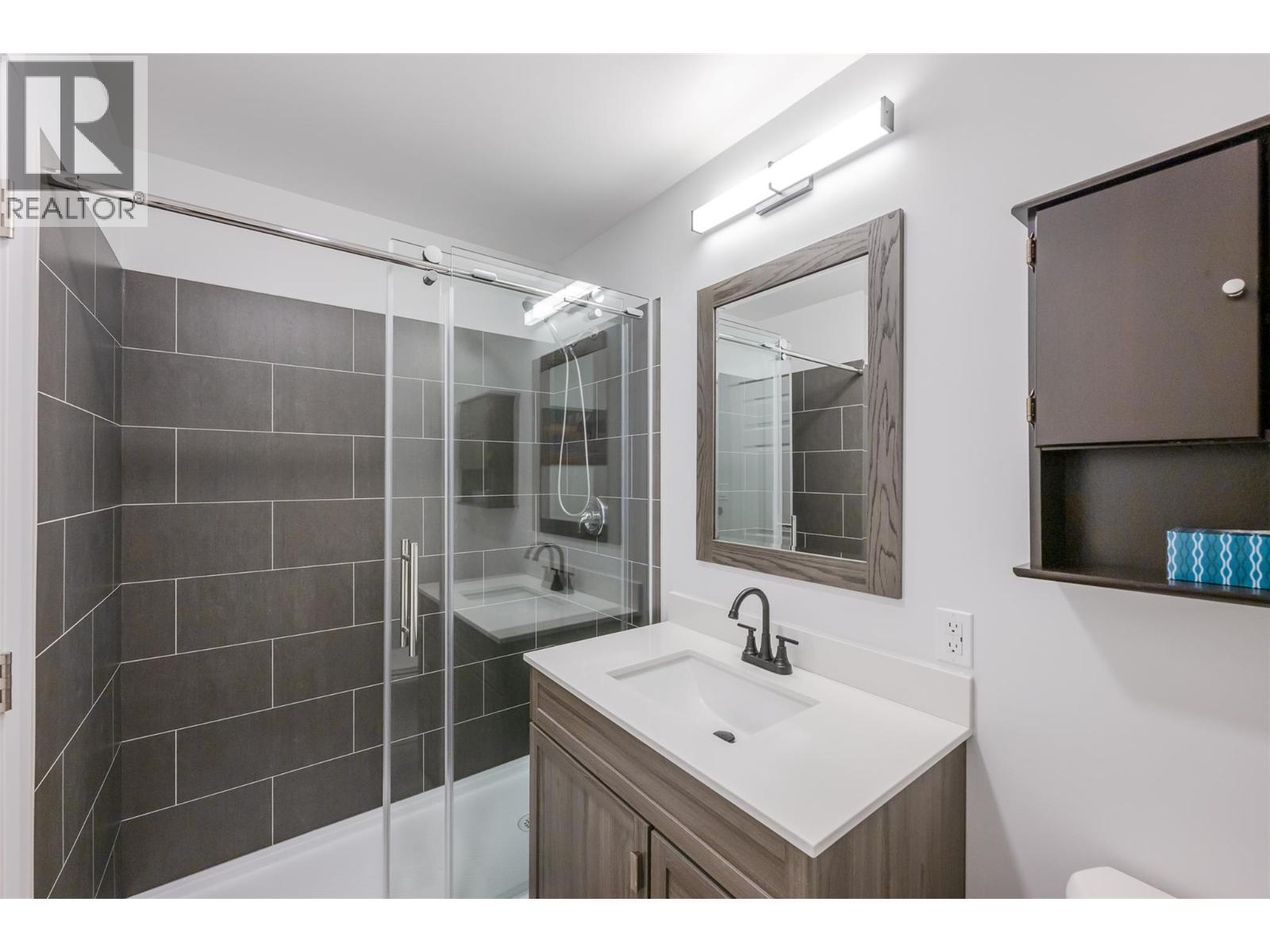 456 Nelson Avenue, Penticton - Image 1