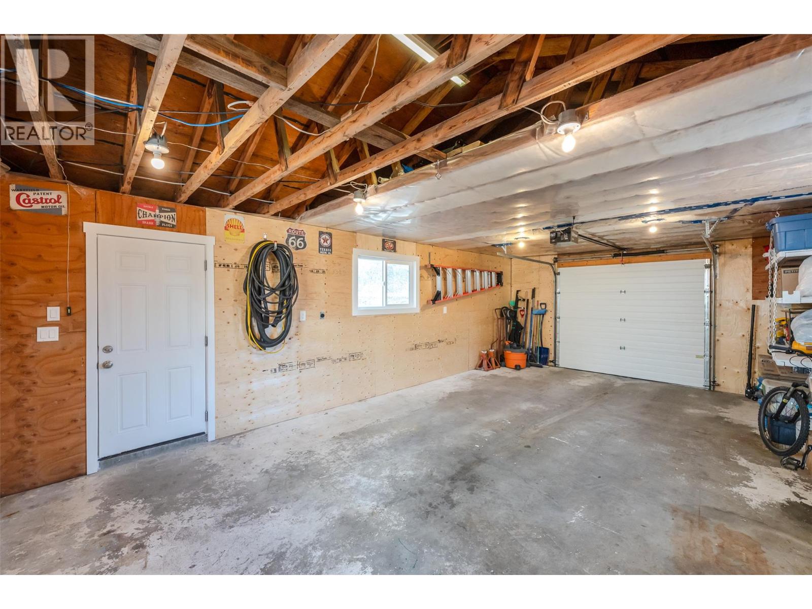 456 Nelson Avenue, Penticton - Image 1