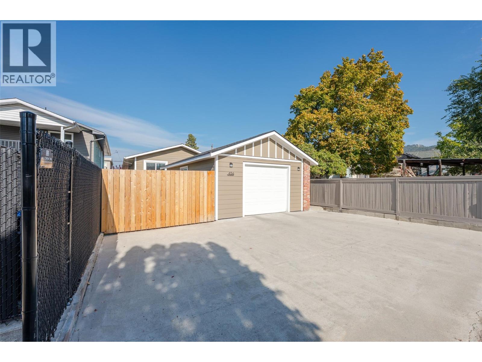 456 Nelson Avenue, Penticton - Image 1