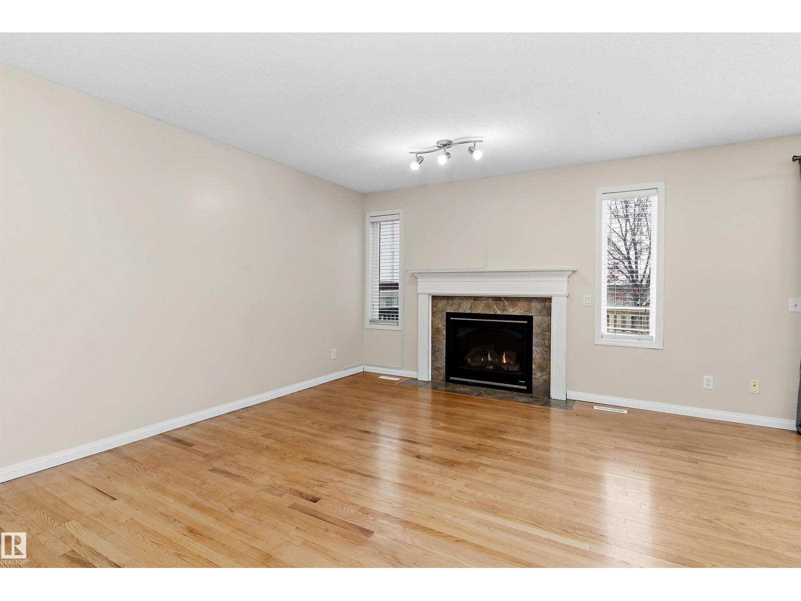 Property photograph 15 for MLS E4514763