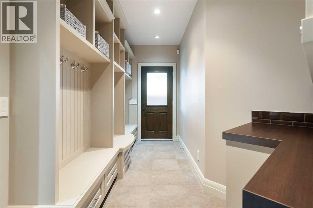 Property photograph 37 for MLS A2353896