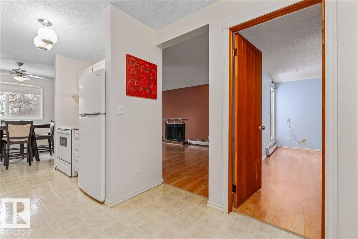Property photograph 3 for MLS E4514765