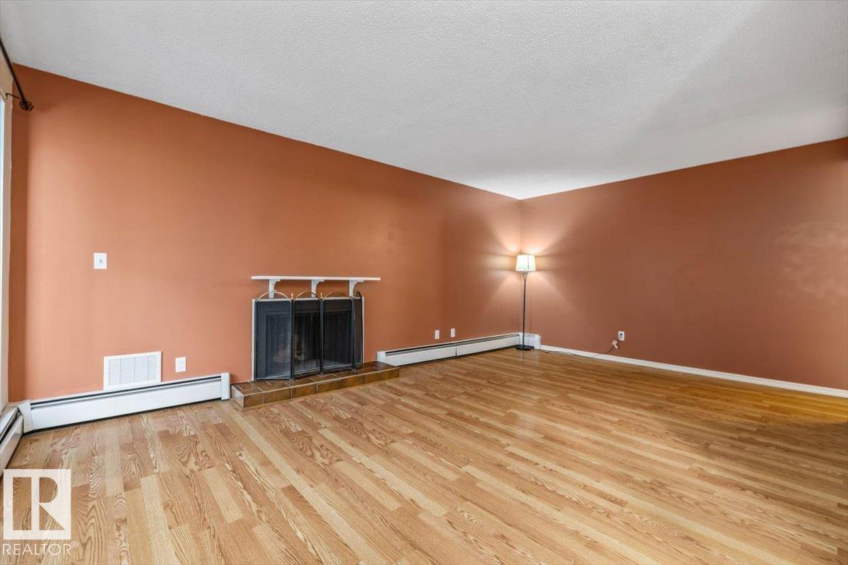 Property photograph 14 for MLS E4514765