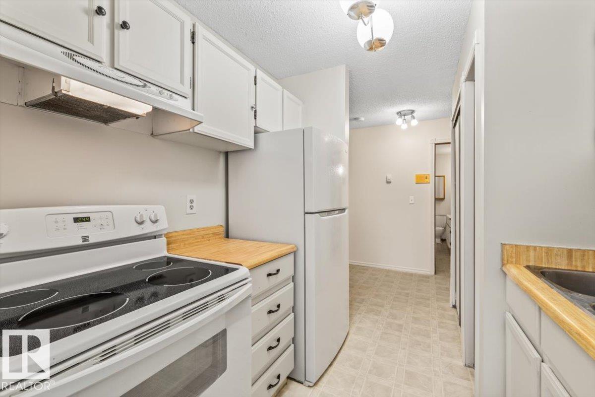 Property photograph 7 for MLS E4514765