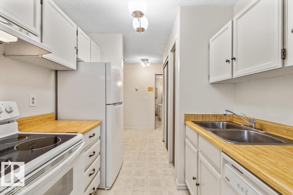 Property photograph 8 for MLS E4514765