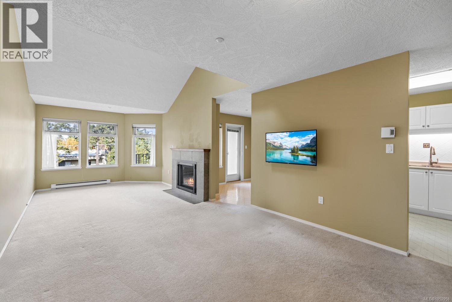 #301 354 Morison Ave - 12