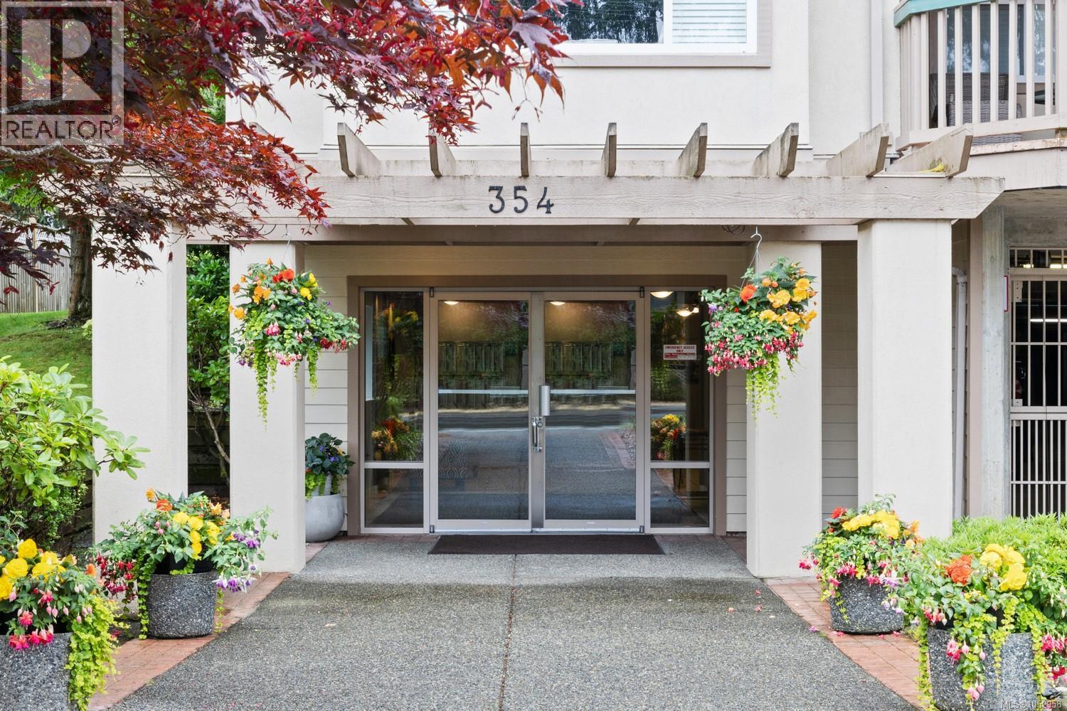 #301 354 Morison Ave - 37