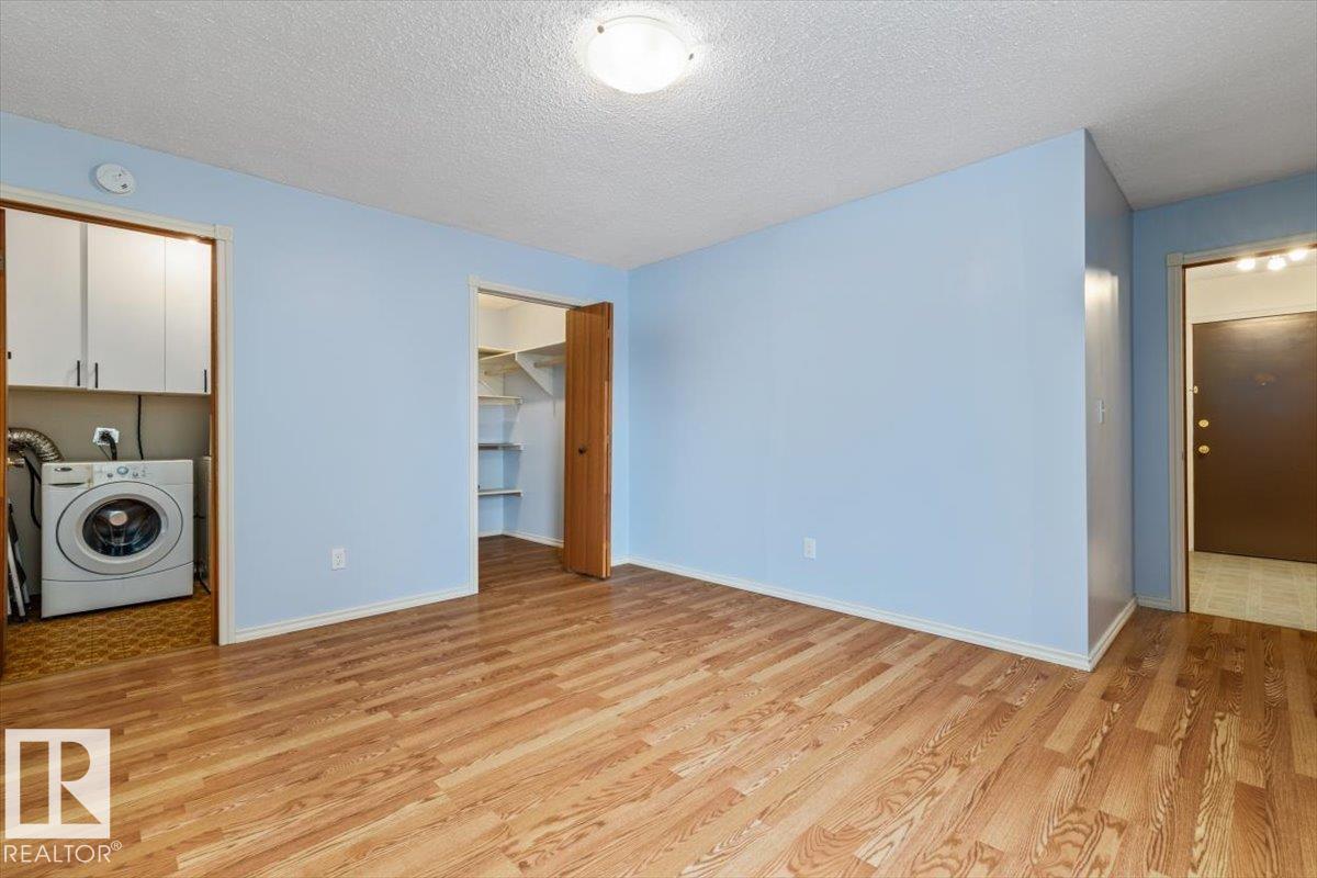 Property photograph 19 for MLS E4514765