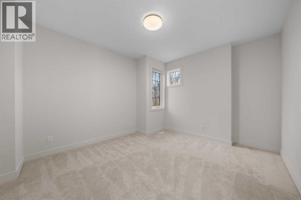 7712 36 Avenue NW, Calgary — photo 24