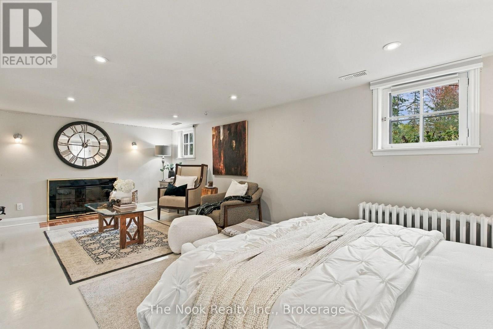 580 HOMEWOOD AVENUE - 31