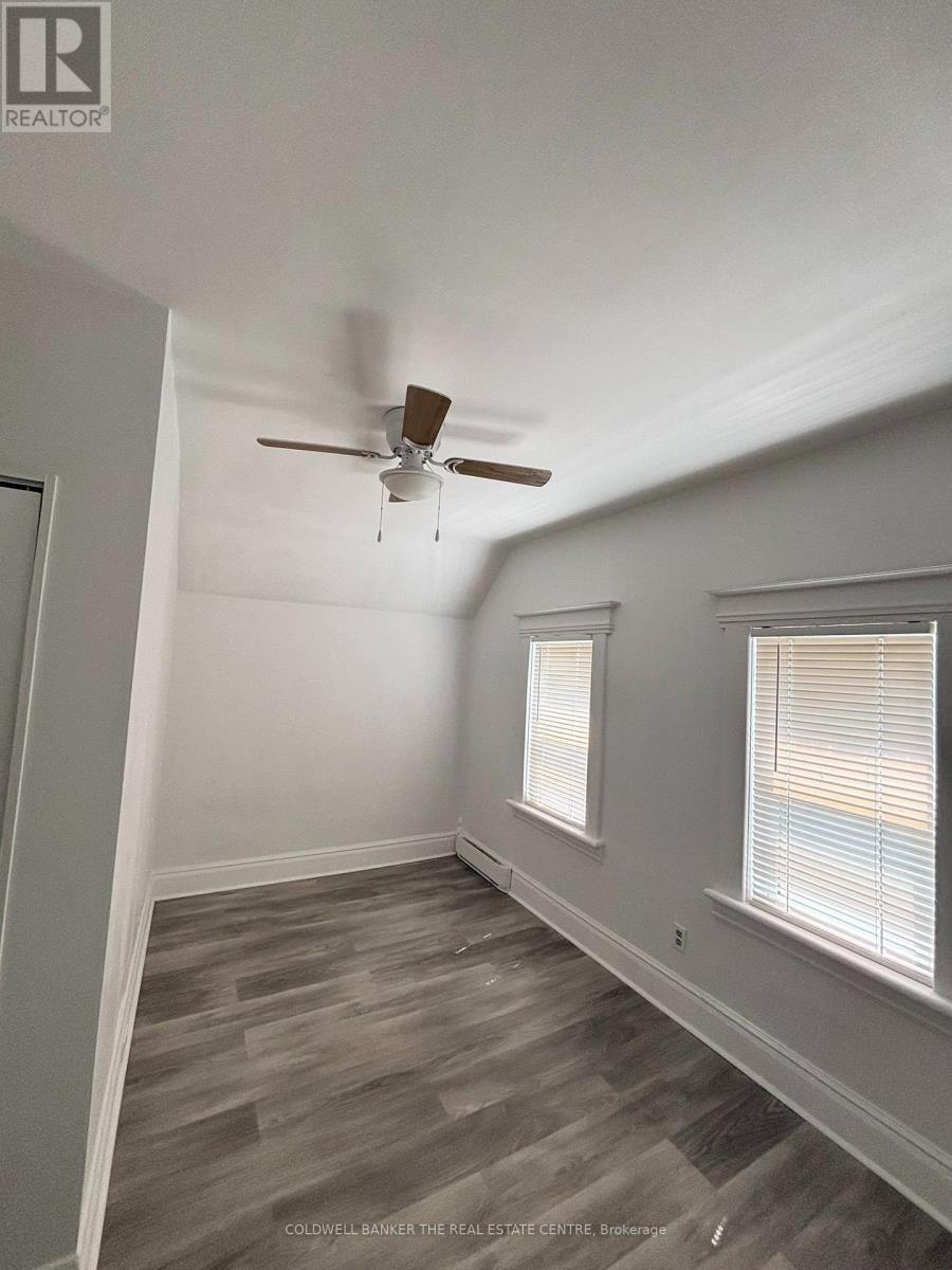 439 SECOND AVENUE E, North Bay (Central) — photo 6