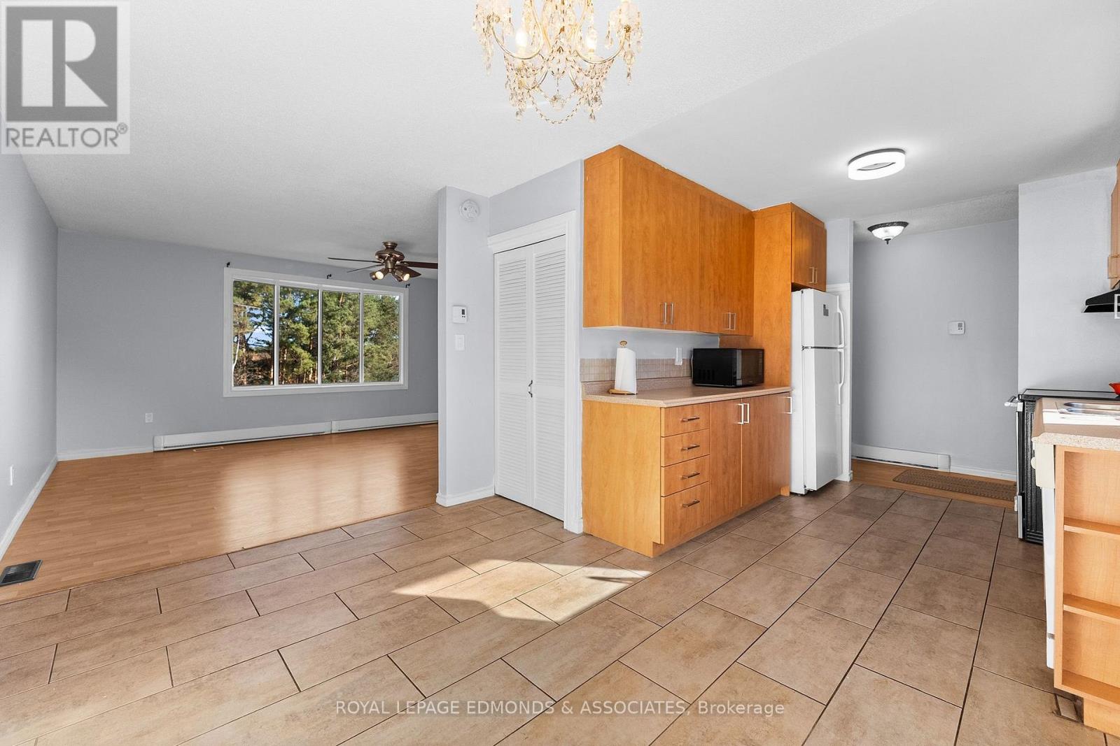 22 ROY STREET, Petawawa — photo 10