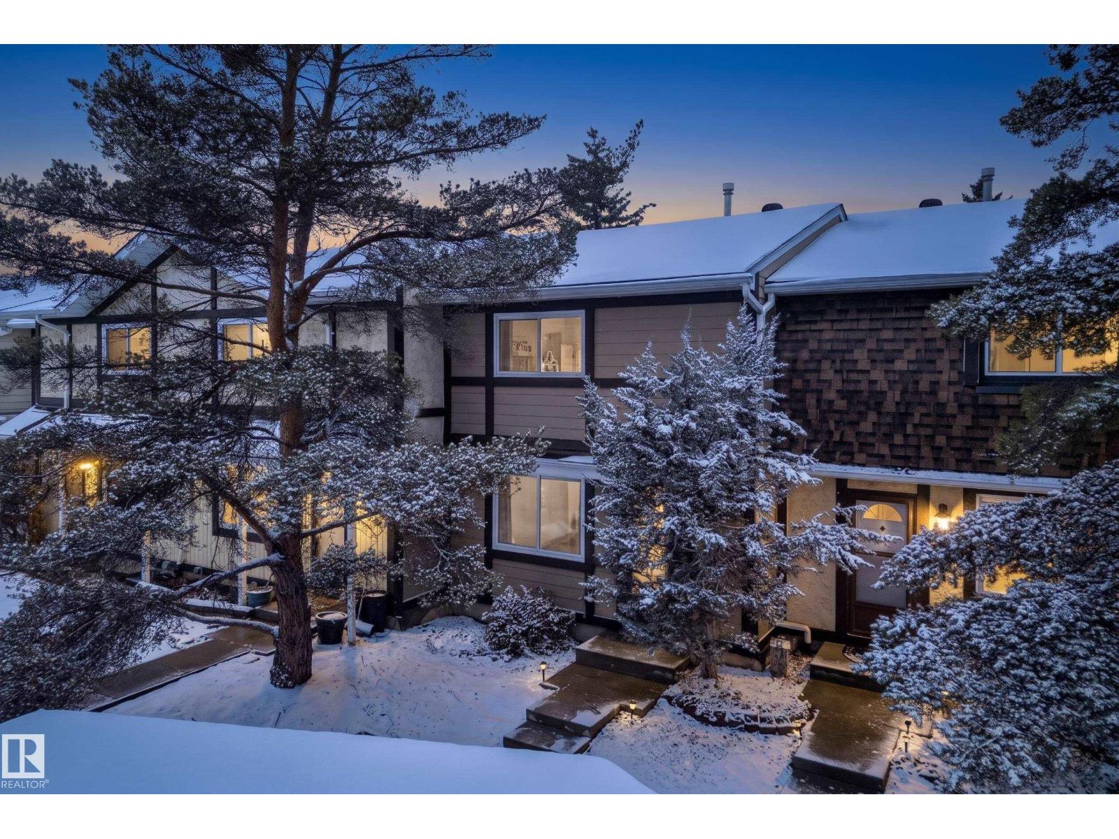 Photo of 181 TUDOR LN NW, Edmonton