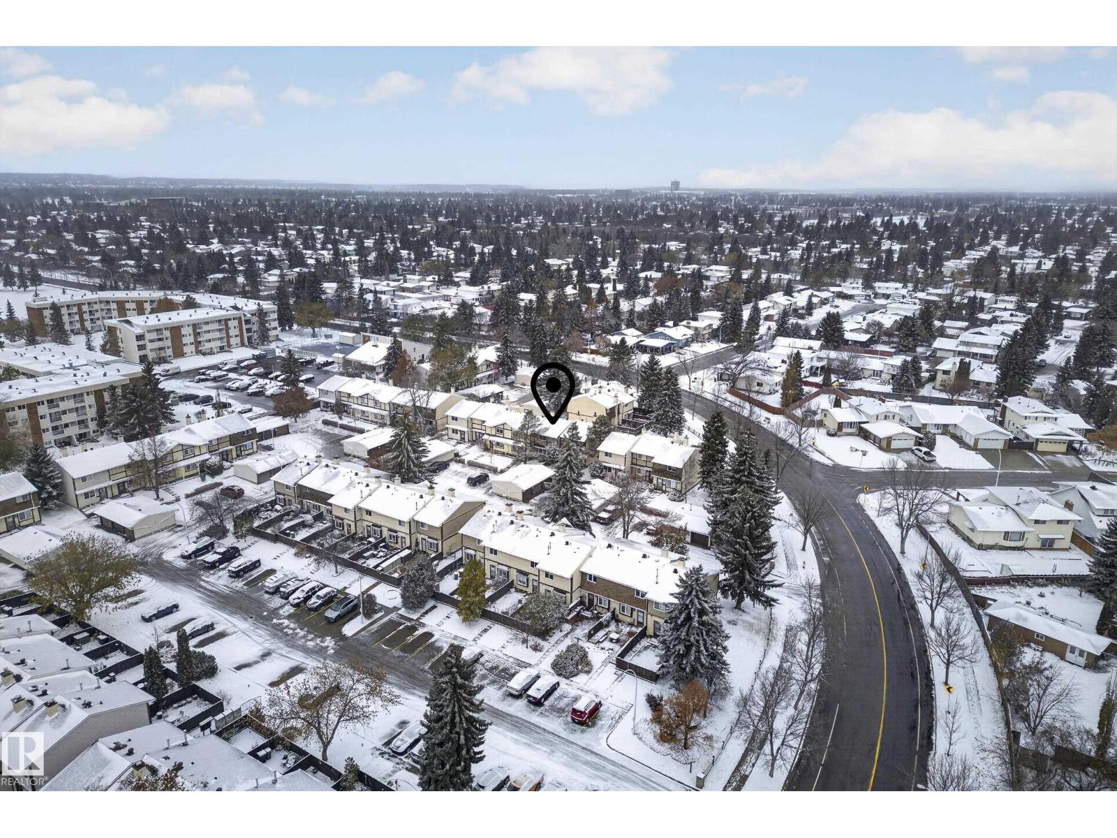 181 TUDOR LN NW, Edmonton — photo 3