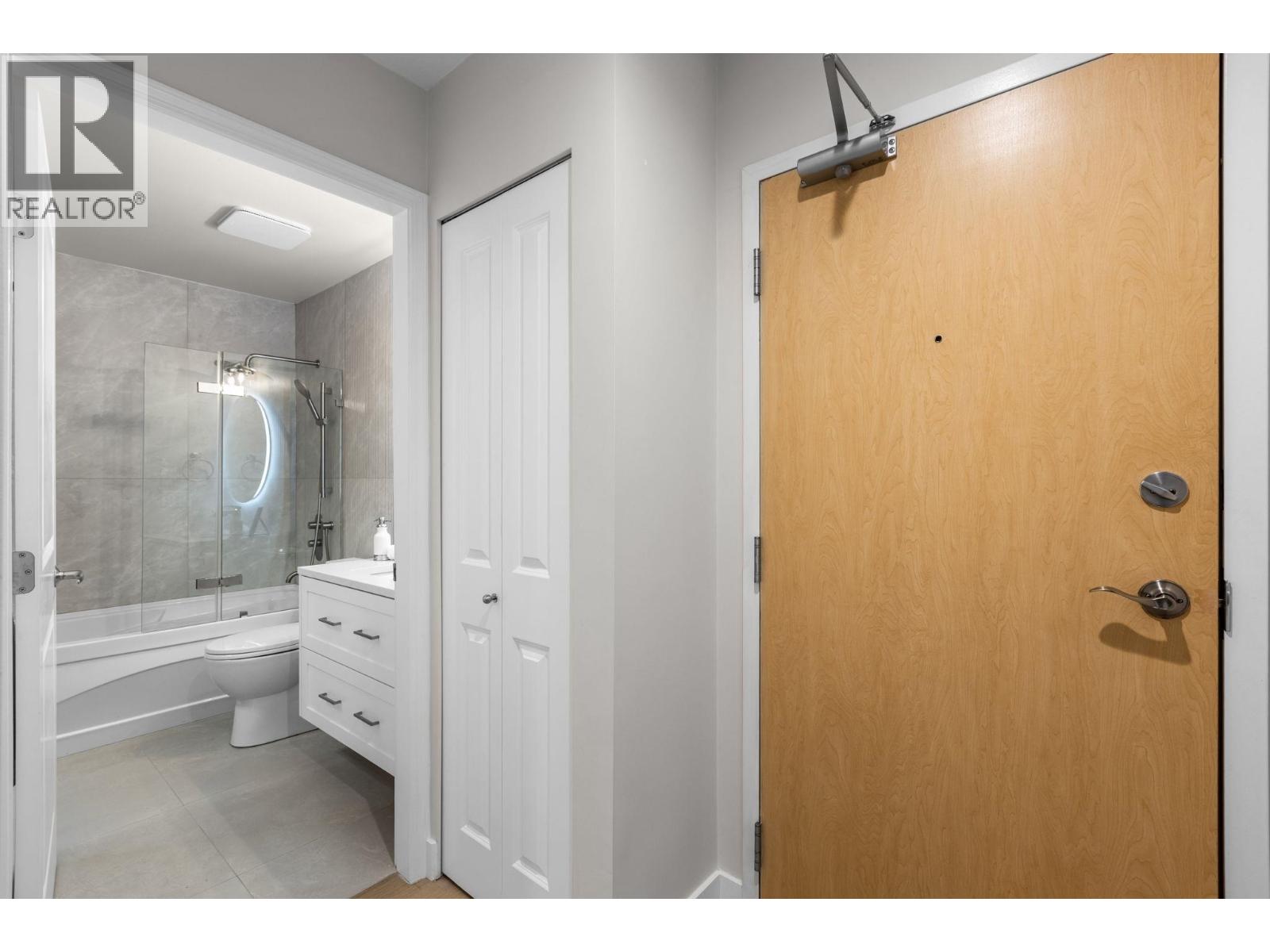 206 3151 Connaught Crescent, North Vancouver — photo 25