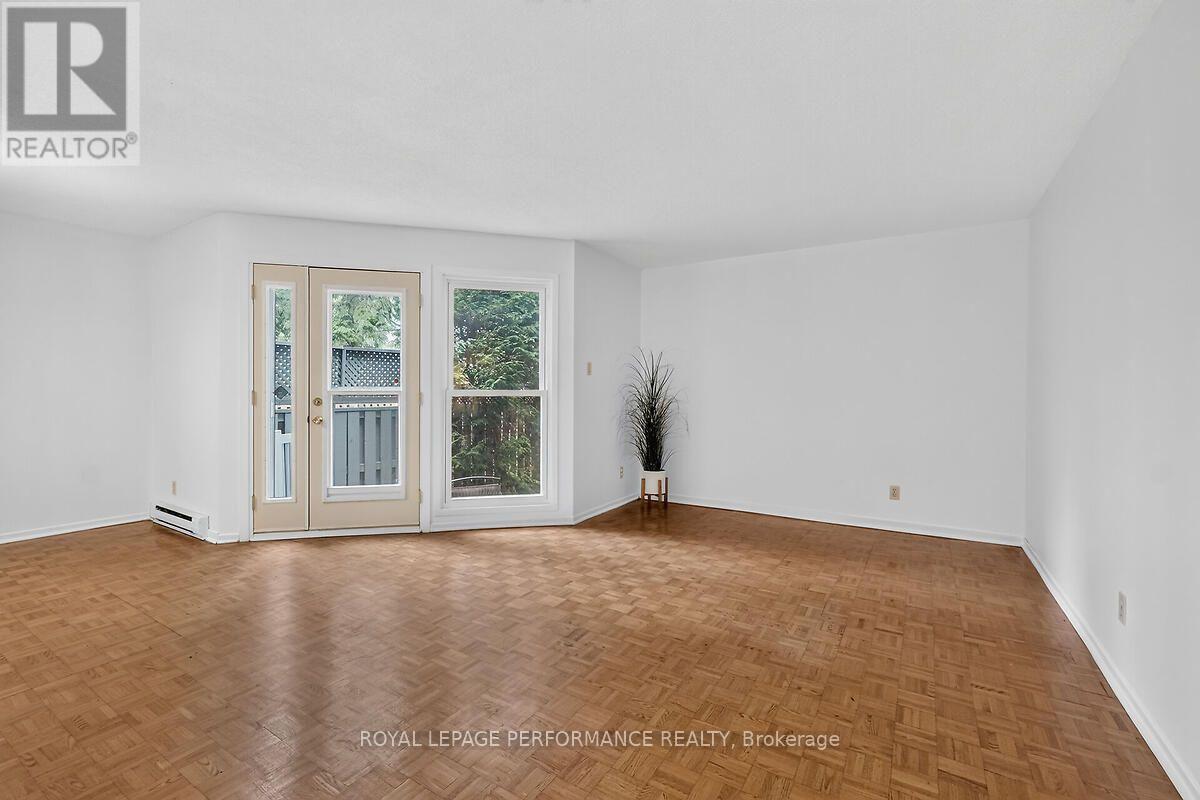 23 - 52 Compata Way