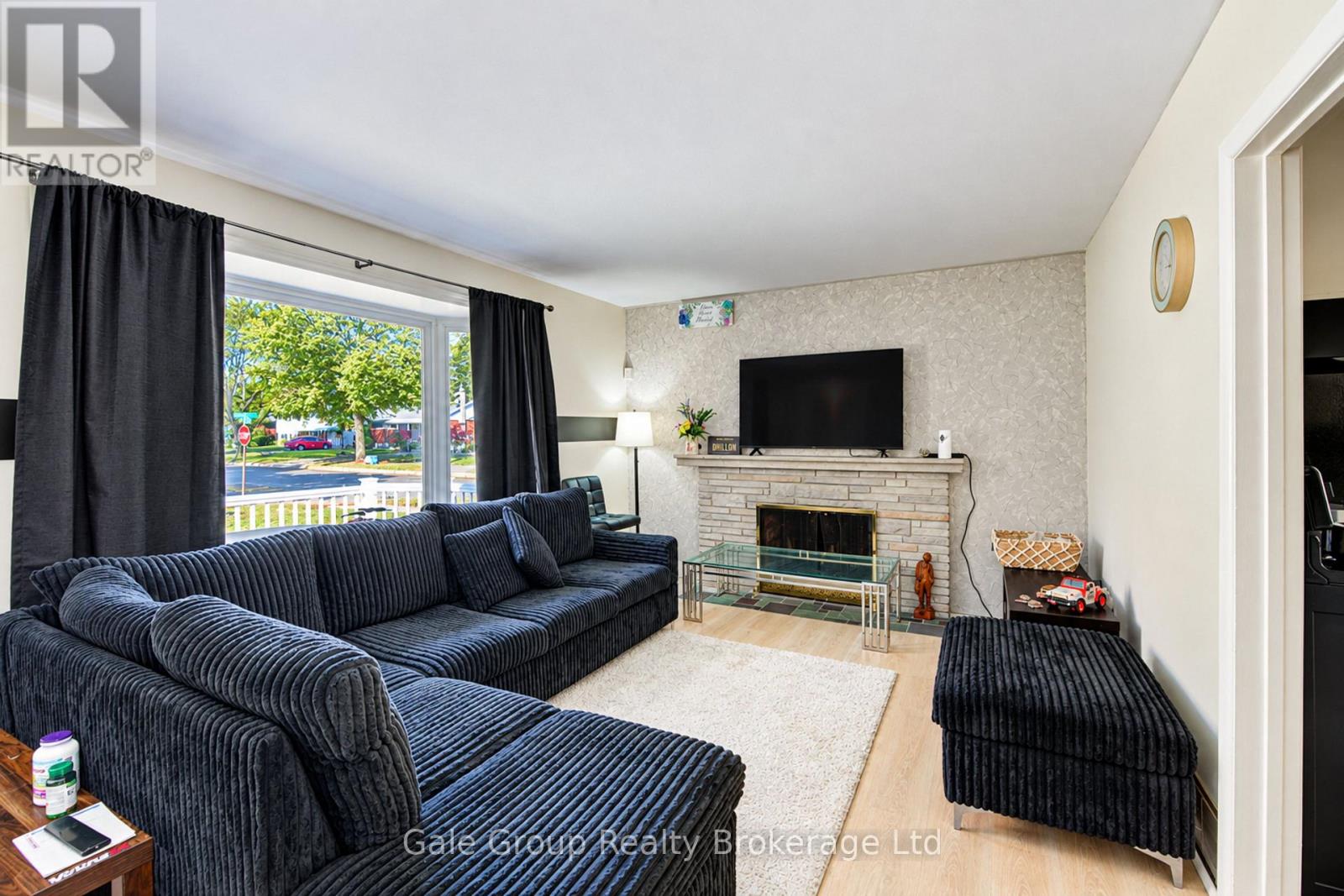 53 MADEIRA DRIVE, London East (East D) — photo 10
