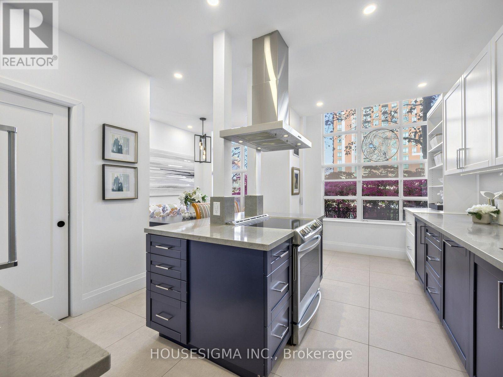 #116 253 MERTON STREET - 16
