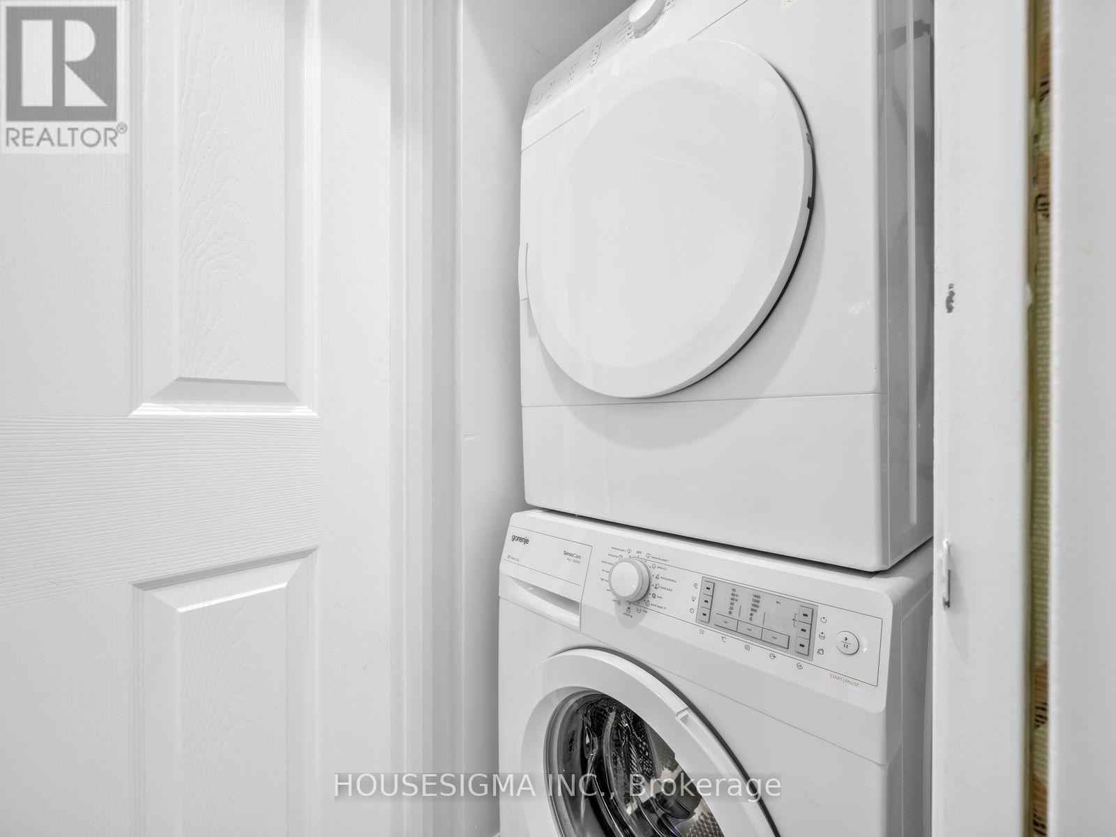 #116 253 MERTON STREET - 29